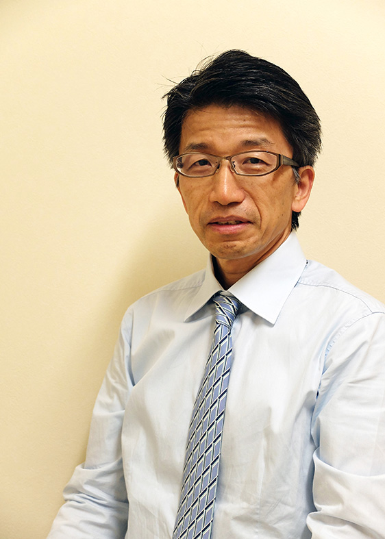 香月 憲一